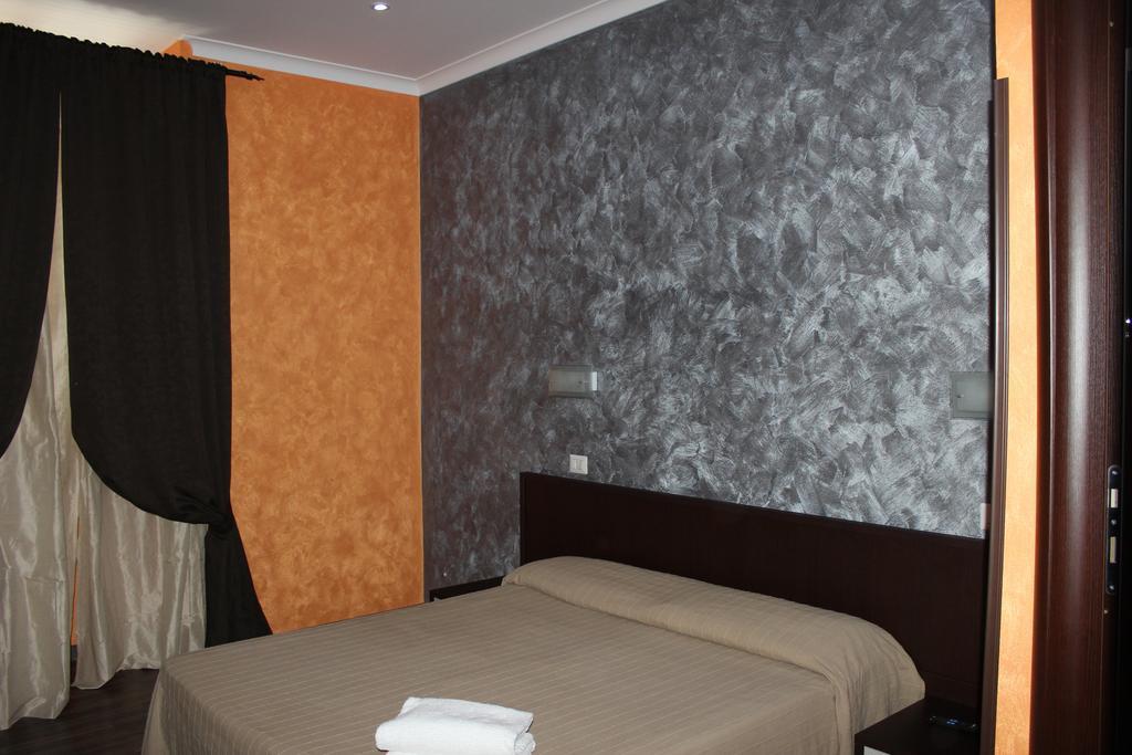 Domus Roma Pension Buitenkant foto